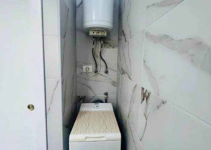 La Estrella, Cristianos